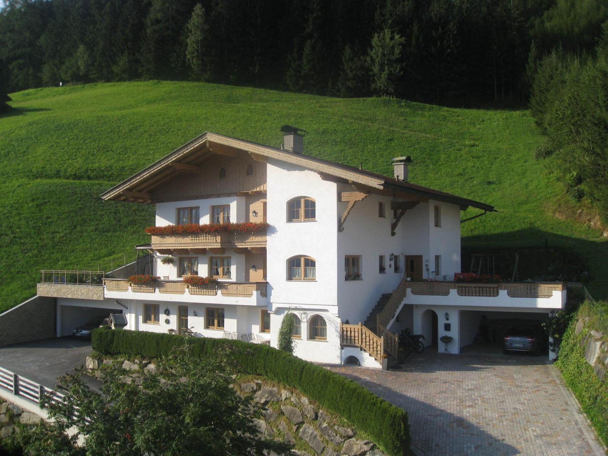 Ferienwohnung Apart Fankhauser Hainzenberg Exterior foto